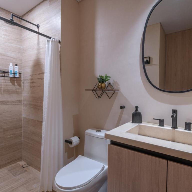 Corasol, Relaxed Stay with Terrace & Full Amenities - One-Bedroom Premier Apartment - 7