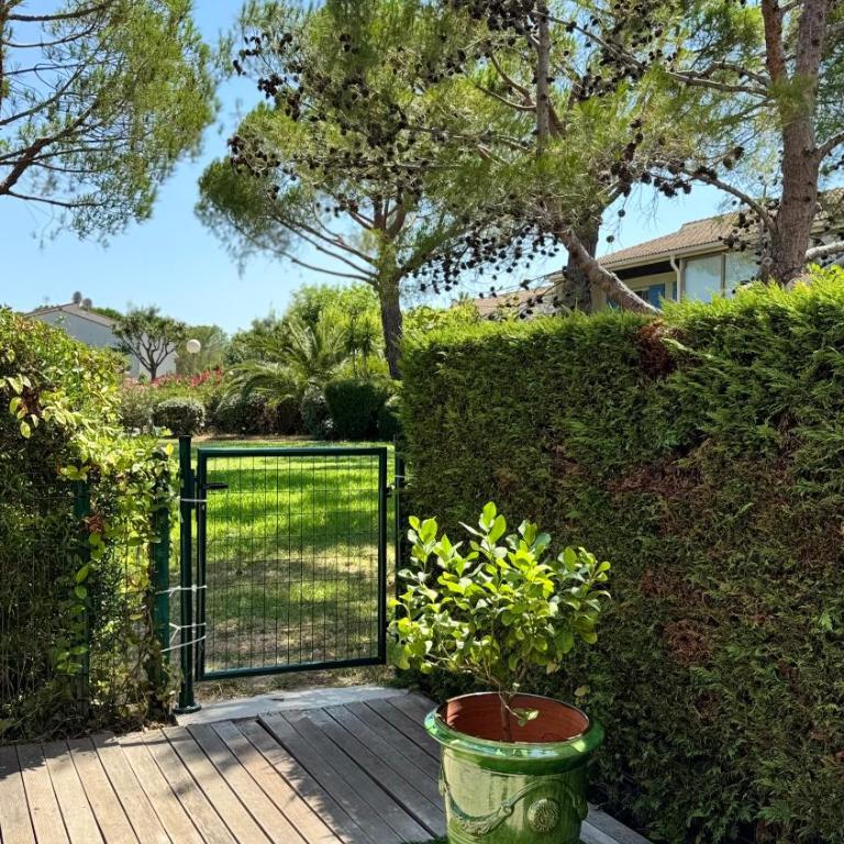 Azur Pied-à-Terre Cannes Mandelieu - Appartement 1 Chambre avec Jardin - 16