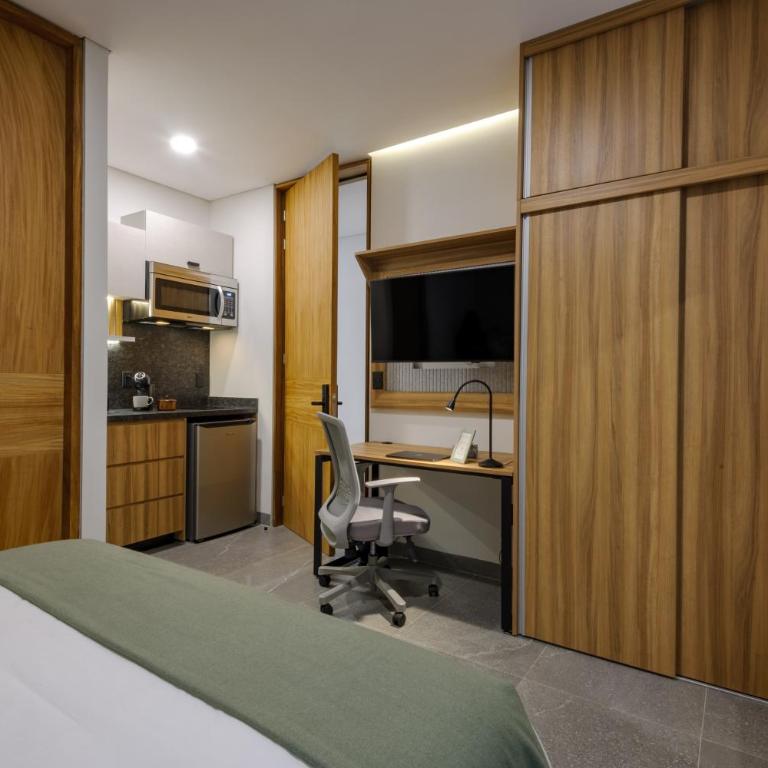 Casa Makech - Habitación Business Doble con acceso al gimnasio - 5