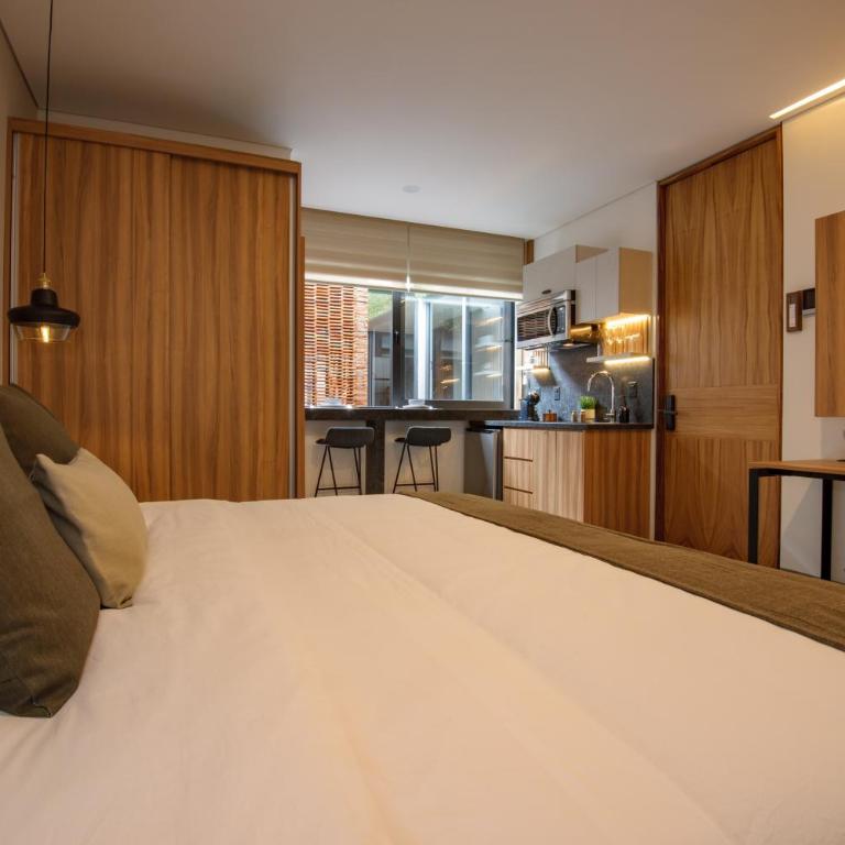 Casa Makech - Estudio con vistas al jardín - 7