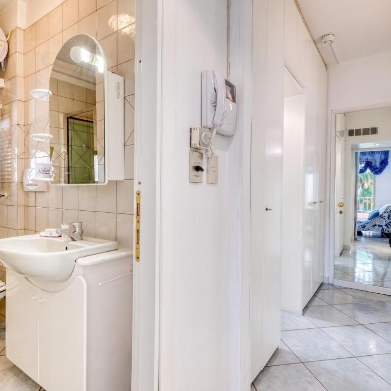 Imperiale Residence Bilocale with Terrace and AC - Happy Rentals - Appartamento con Terrazza - 15