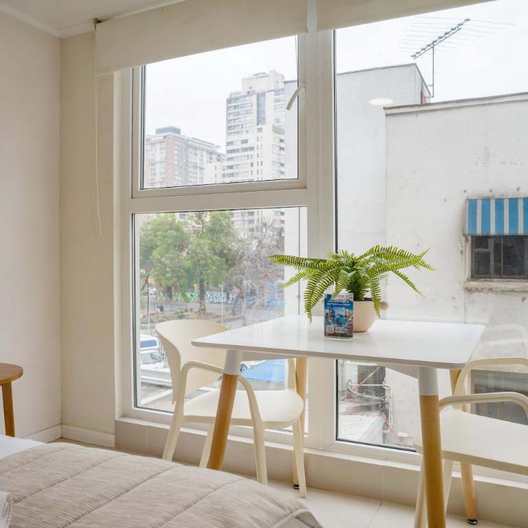 Bright Studio in Santiago Centro with City Views - Apartamento - 2