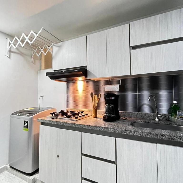 Hermoso Apartamento en Circasia - Apartamento de 2 dormitorios con balcón - 7