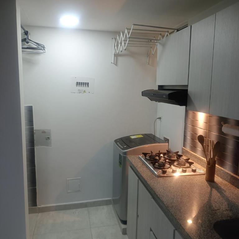 Hermoso Apartamento en Circasia - Apartamento de 2 dormitorios con balcón - 8