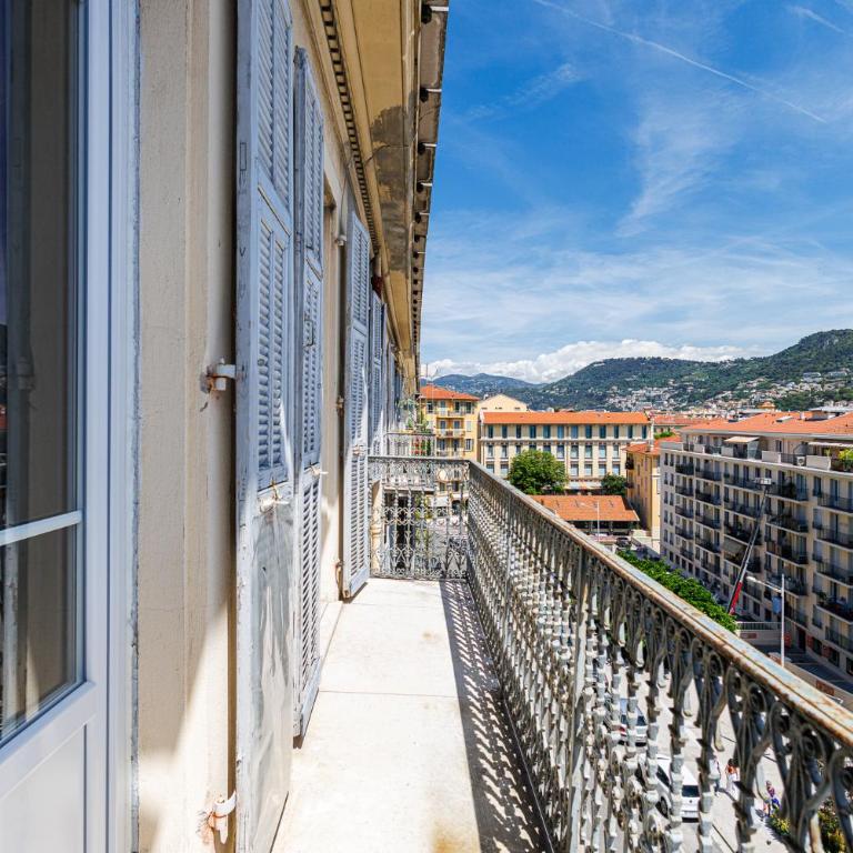 Wabi-Sabi - FORESTA - Appartement 3 Chambres avec Vue sur le Port - 82