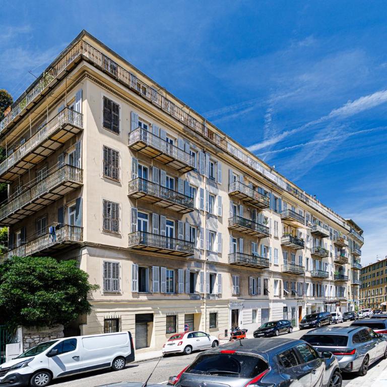 Wabi-Sabi - FORESTA - Appartement 3 Chambres avec Vue sur le Port - 83