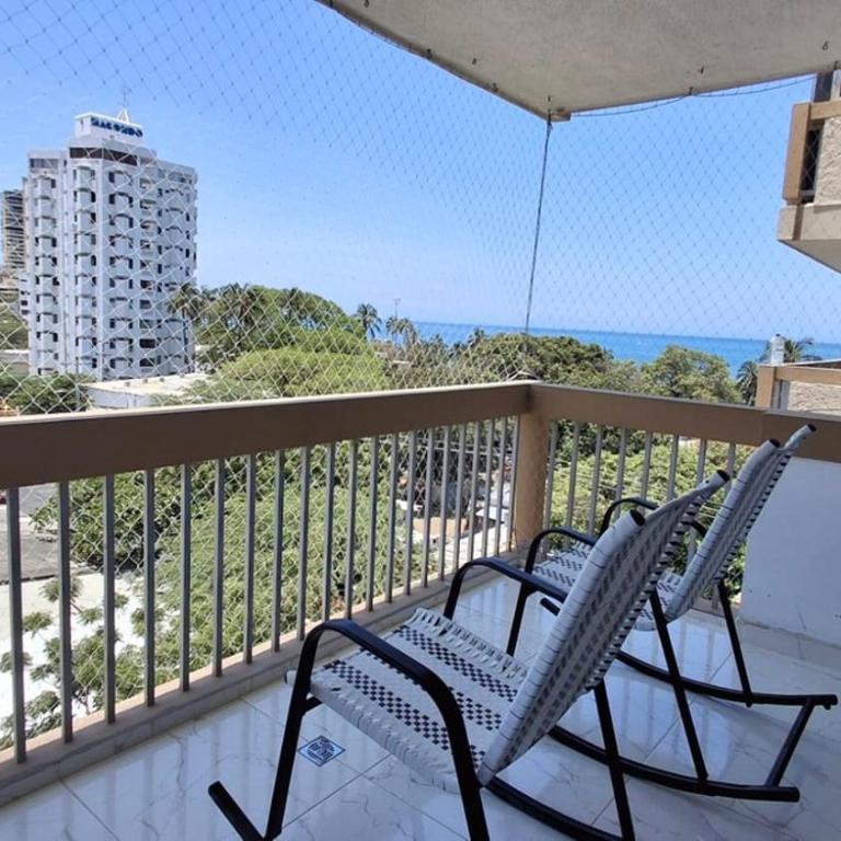 Azurea Apartamento Vista al Mar en Rodadero Centro - One-Bedroom Apartment - 3