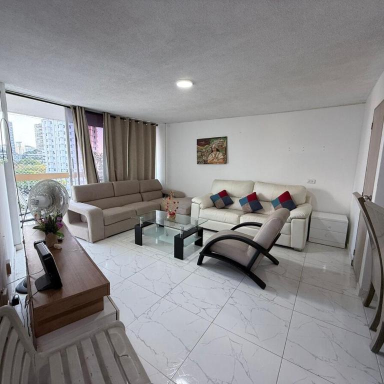 Azurea Apartamento Vista al Mar en Rodadero Centro - One-Bedroom Apartment - 8