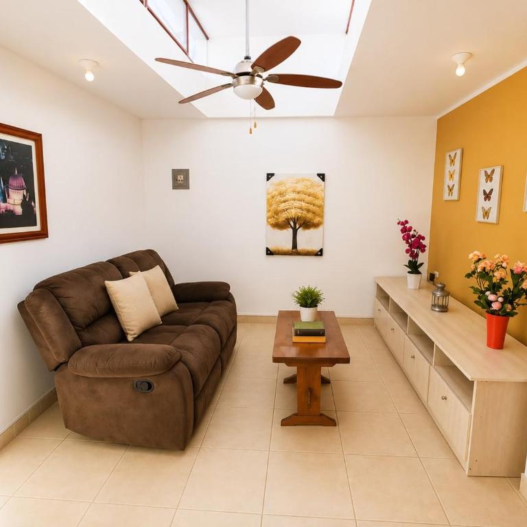 Private Guest Suite 2 Bedrooms - Ica - Twin Room - 5