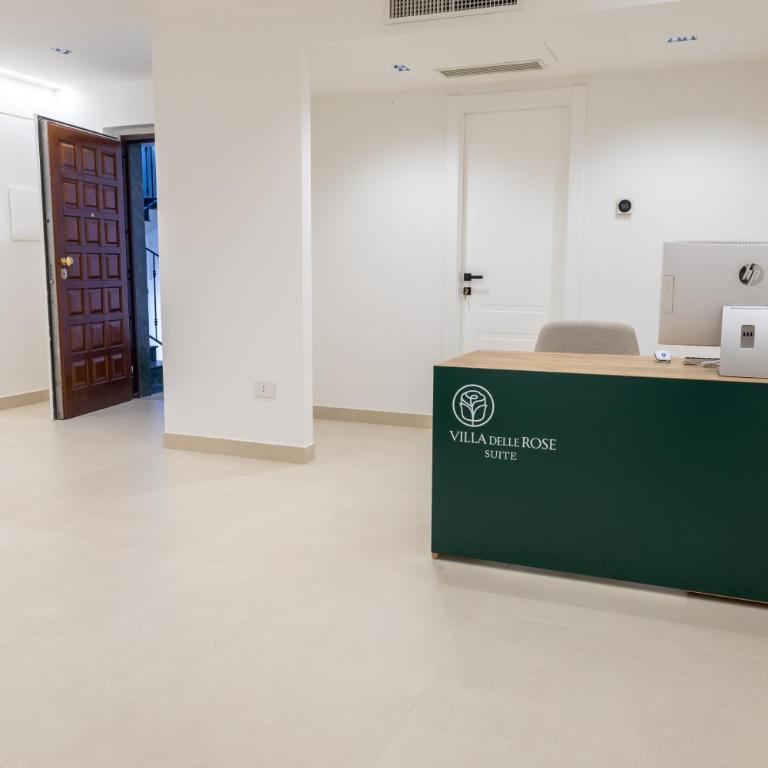 Villa delle Rose Pompei Rooms and Suite - Deluxe Suite with Spa Bath - 20
