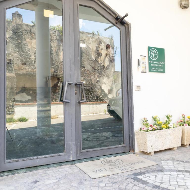 Villa delle Rose Pompei Rooms and Suite - Large Double Room - 13