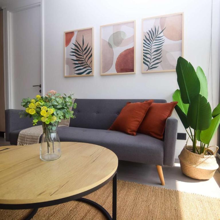 Modern 2BR Apartment in Prime Las Condes with Pool - Apartment - 5