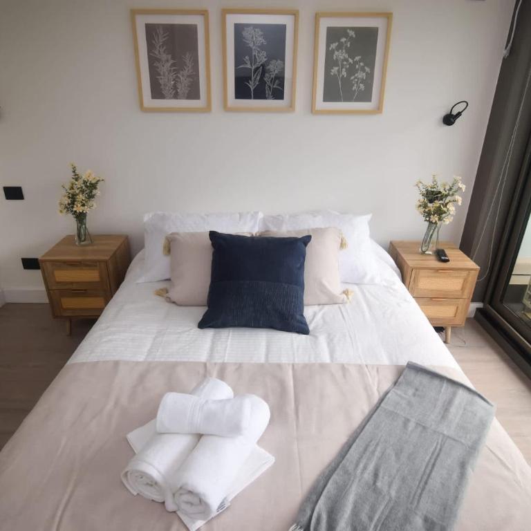 Modern 2BR Apartment in Prime Las Condes with Pool - Apartment - 12