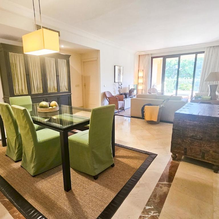 Beachfront Apartment in San Pedro - Pass the Keys - Apartamento - 13