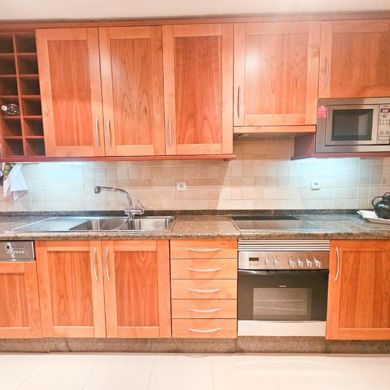 Beachfront Apartment in San Pedro - Pass the Keys - Apartamento - 15