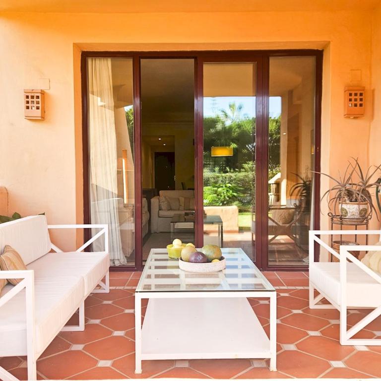 Beachfront Apartment in San Pedro - Pass the Keys - Apartamento - 18