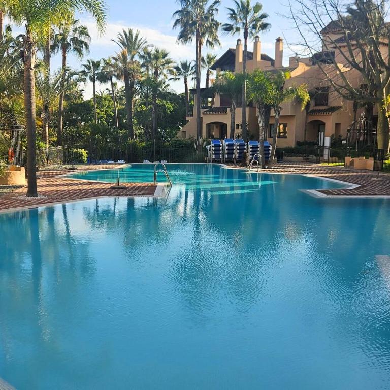 Beachfront Apartment in San Pedro - Pass the Keys - Apartamento - 30