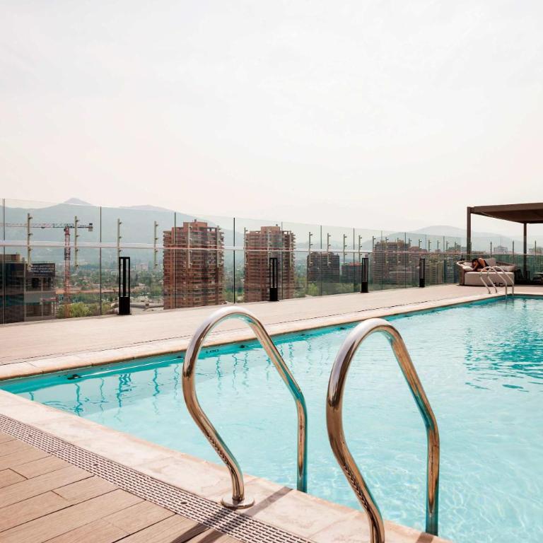 Luxury 1BR Apartment Steps to Parque Arauco Mall - Apartment - 26