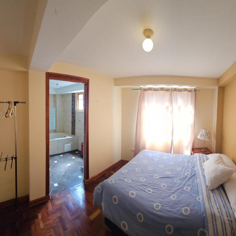 Cusco Apartments - Family Room - 3