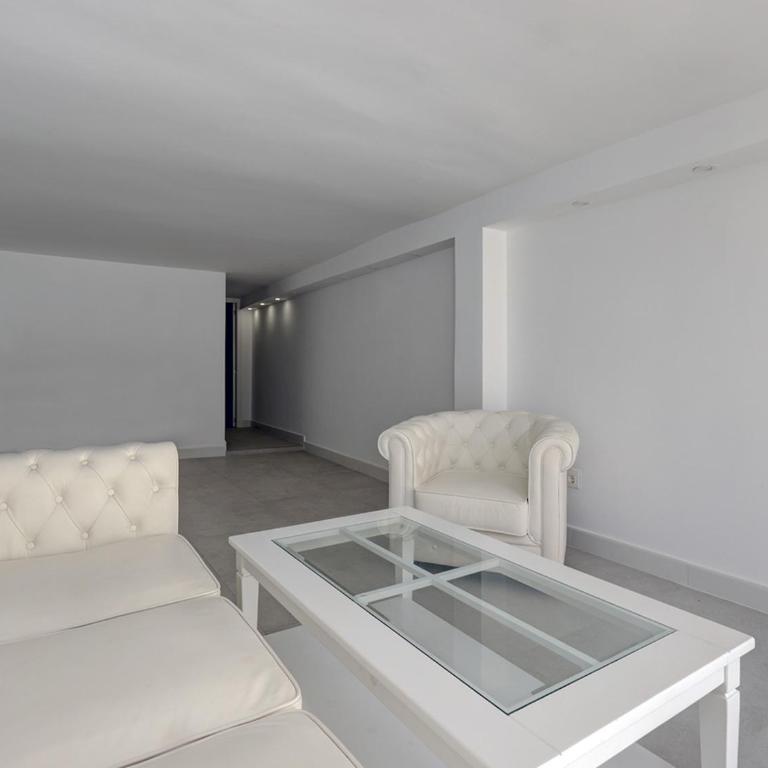 Exclusive Villa • Pool Panoramic Views Pass the Keys - Casa - 13