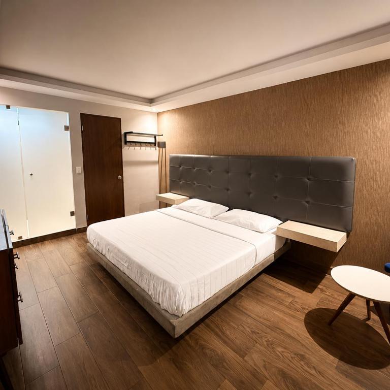 hotel 202 - Habitación Deluxe - 1 cama grande - 1