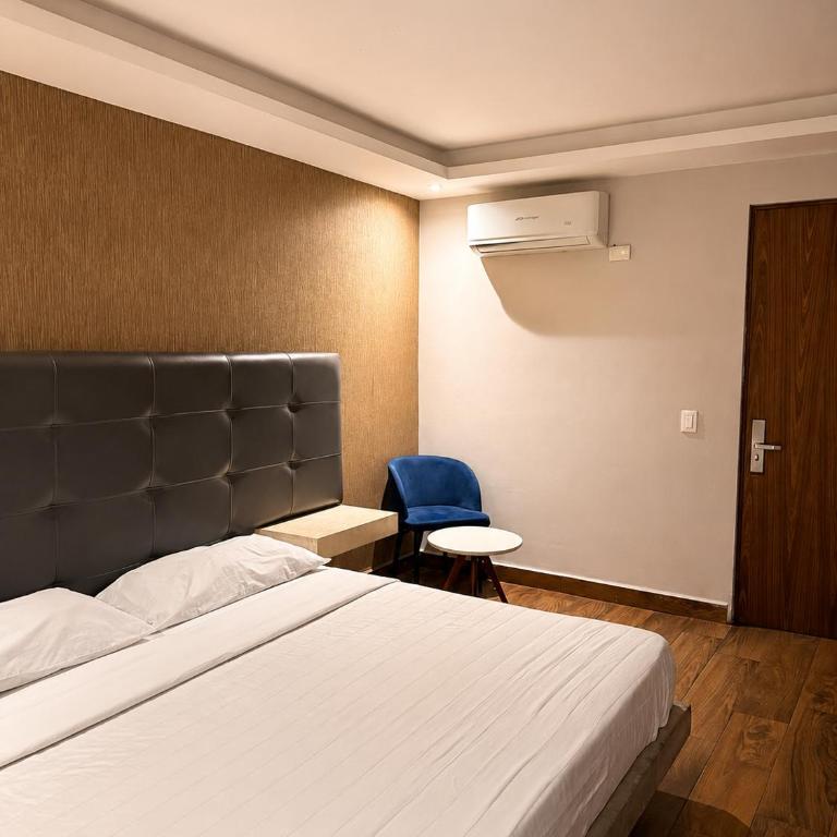 hotel 202 - Habitación Deluxe - 1 cama grande - 6
