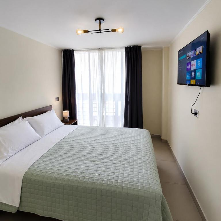 Center Apartment 2 Bedroom 2 Bath and Parking - Two-Bedroom Apartment - 9