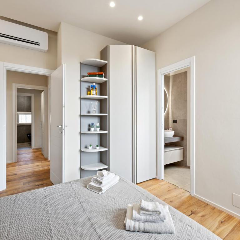 Modern Central Penthouse with Private Panoramic Terrace - Appartamento con 3 Camere da Letto e con Vista - 23