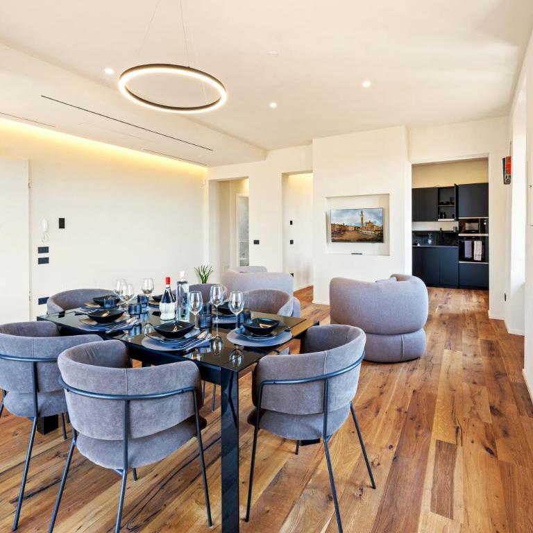 Modern Central Penthouse with Private Panoramic Terrace - Appartamento con 3 Camere da Letto e con Vista - 14