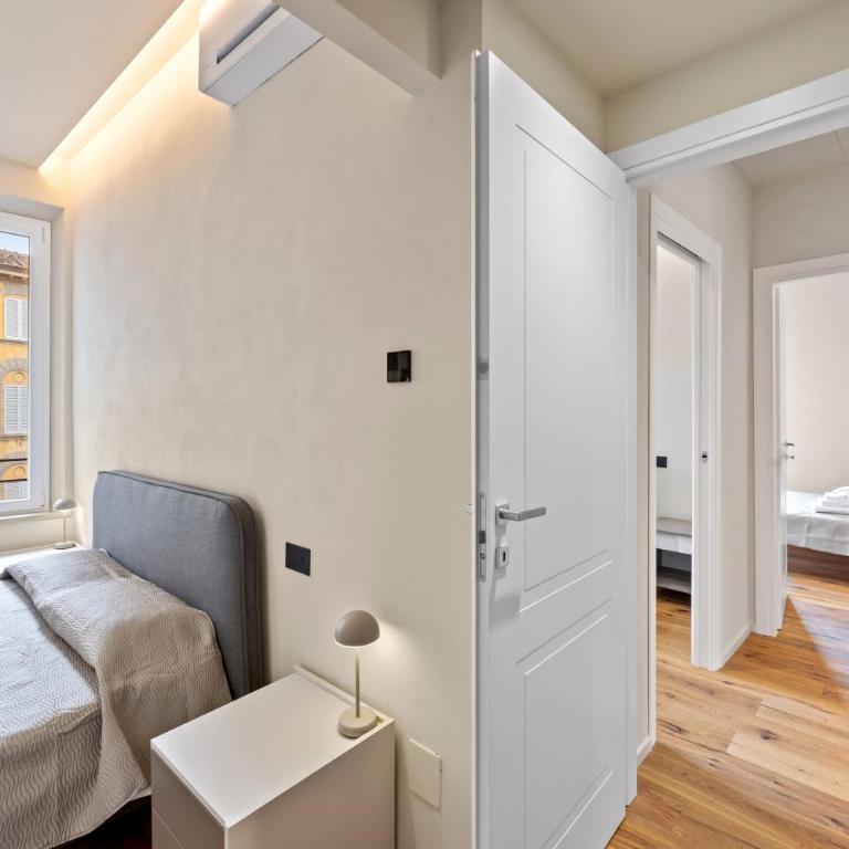 Modern Central Penthouse with Private Panoramic Terrace - Appartamento con 3 Camere da Letto e con Vista - 38