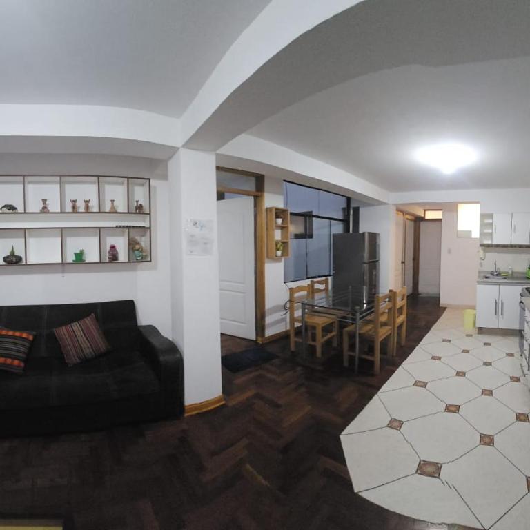Cusco Apartments - Family Room - 13