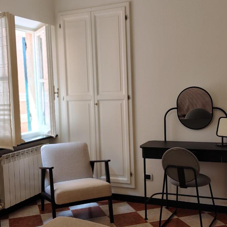 CARUGIO 167 parcheggio privato CENTRO STORICO A CHIAVARI - Appartement Standard 2 Chambres - 1