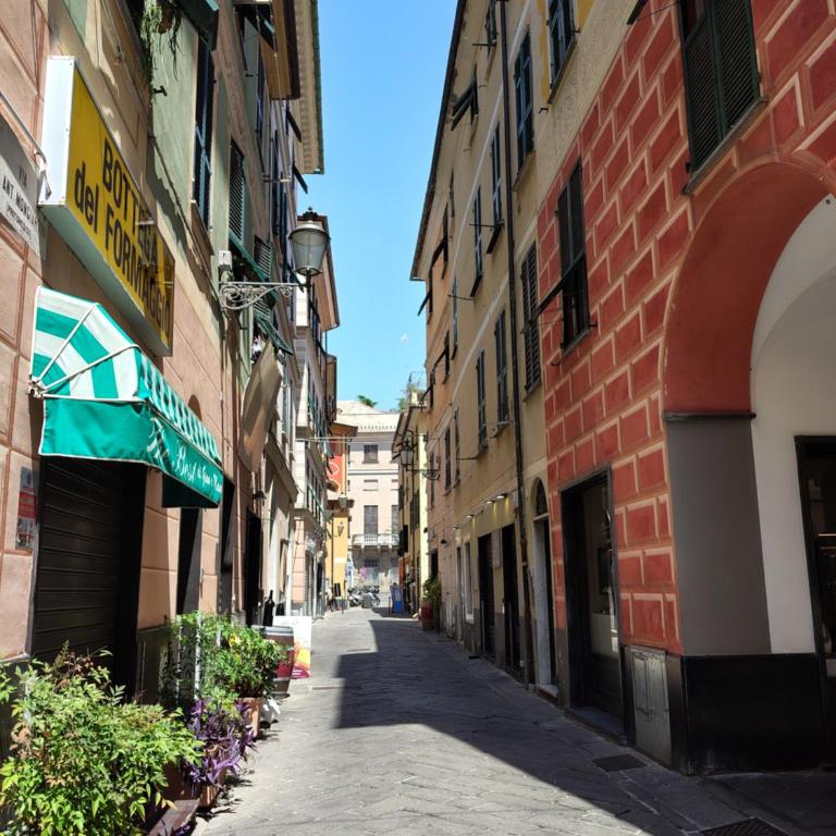 CARUGIO 167 parcheggio privato CENTRO STORICO A CHIAVARI - Appartement Standard 2 Chambres - 2