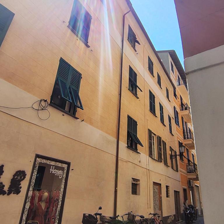 CARUGIO 167 parcheggio privato CENTRO STORICO A CHIAVARI - Appartement Standard 2 Chambres - 5