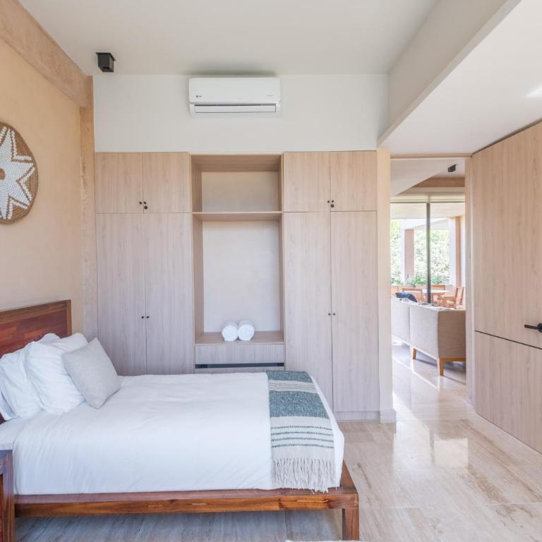 Corasol, Relaxed Stay with Terrace & Full Amenities - Two-Bedroom Apartment with View - 10