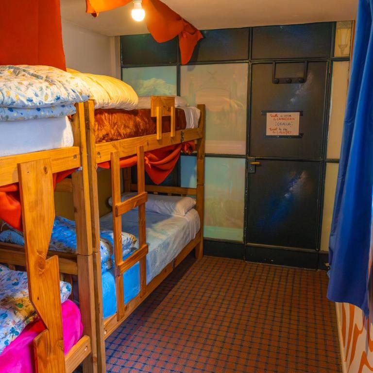 Pulkay Hostel Folk - Bed in 4-Bed Mixed Dormitory Room - 1