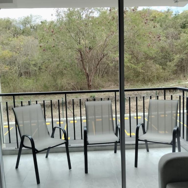 Apartamento Condominio Valencia - Apartamento de 2 dormitorios con vistas a la montaña - 5