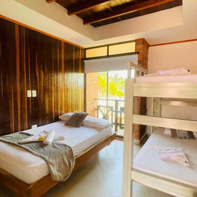 Hotel Boutique El Mirador - Family Room - 1