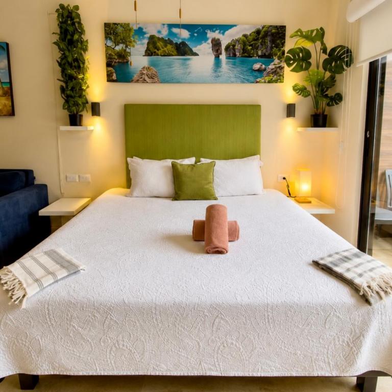 Bahay Condos steps from the beach and 5th ave - Loft - 9