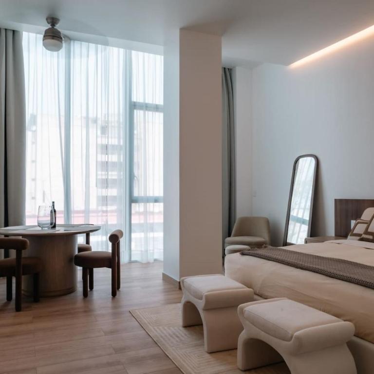 Condesa Residence - Roma Luxury Suite 203 - One-Bedroom Apartment - 9
