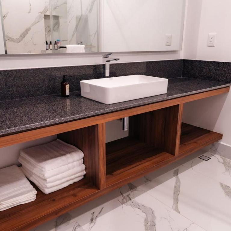 Condesa Residence - Roma Luxury Suite 203 - One-Bedroom Apartment - 15