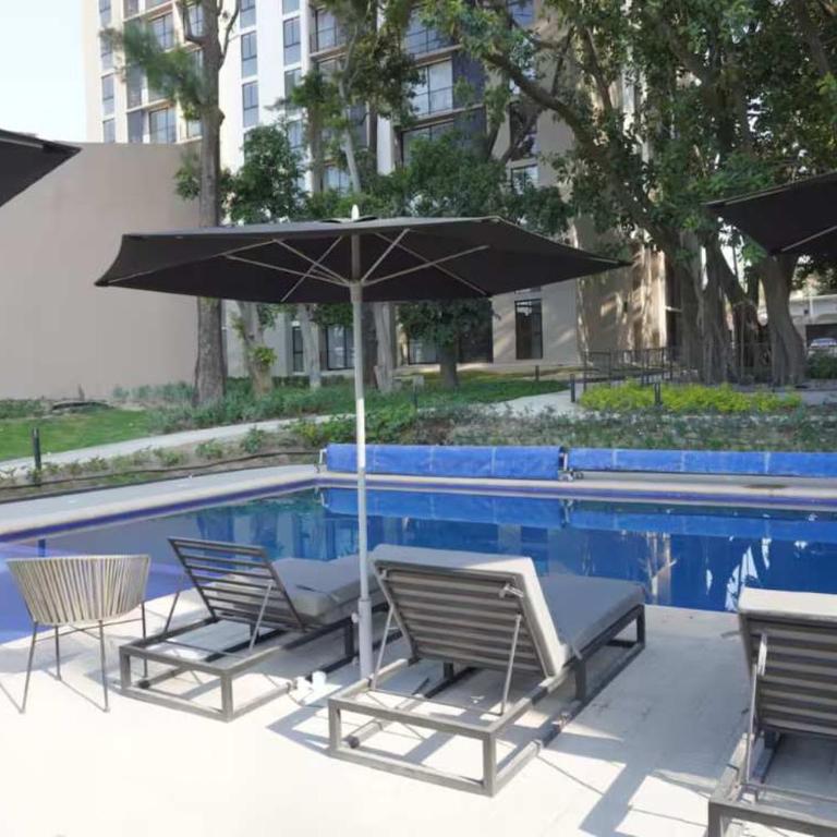 Private Apartment with AC Near Guadalajara Airport - Apartamento de 3 dormitorios - 1