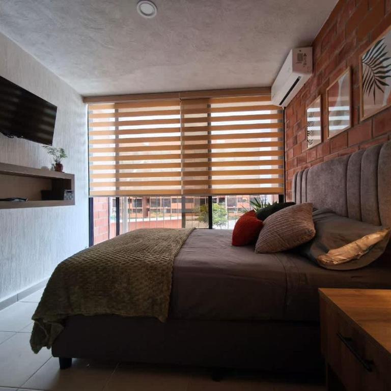 Apartment with AC Near Guadalajara Zoo - Three-Bedroom Apartment - 8