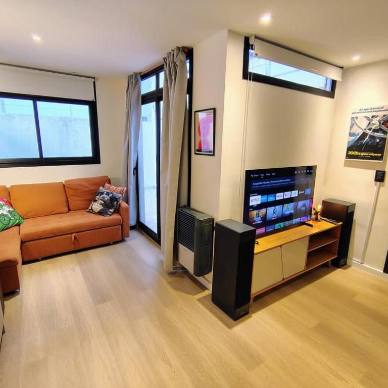 Depto Olavarría zona Aldrey para 2 adultos y 2 menores - Apartamento con terraza - 1
