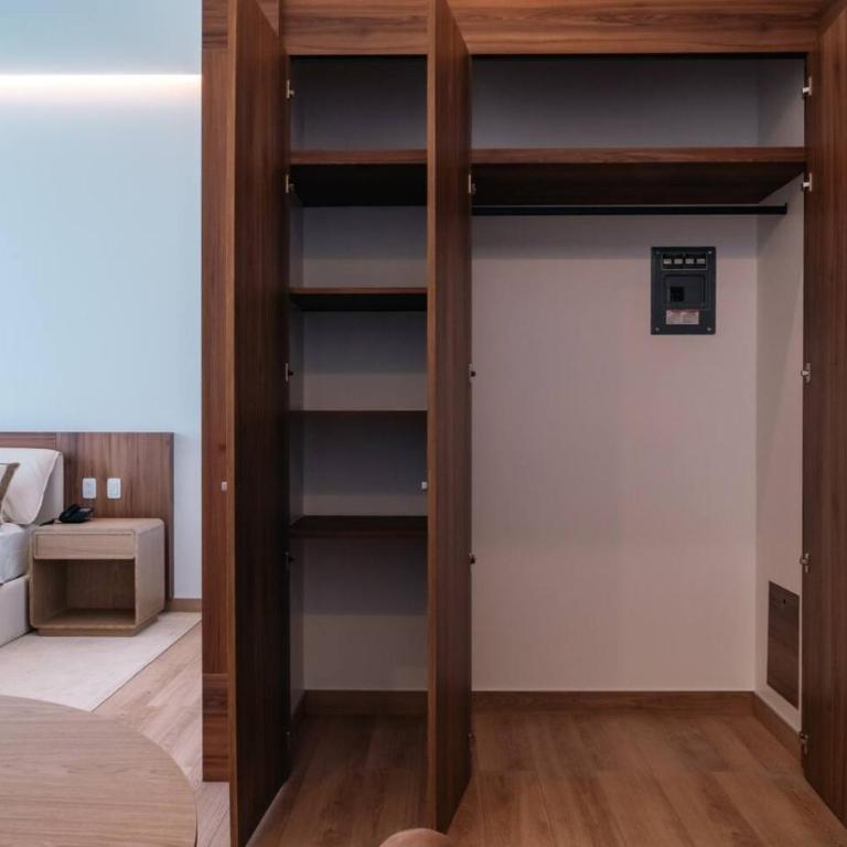 Condesa Residence - Roma Luxury Suite 206 - One-Bedroom Apartment - 24