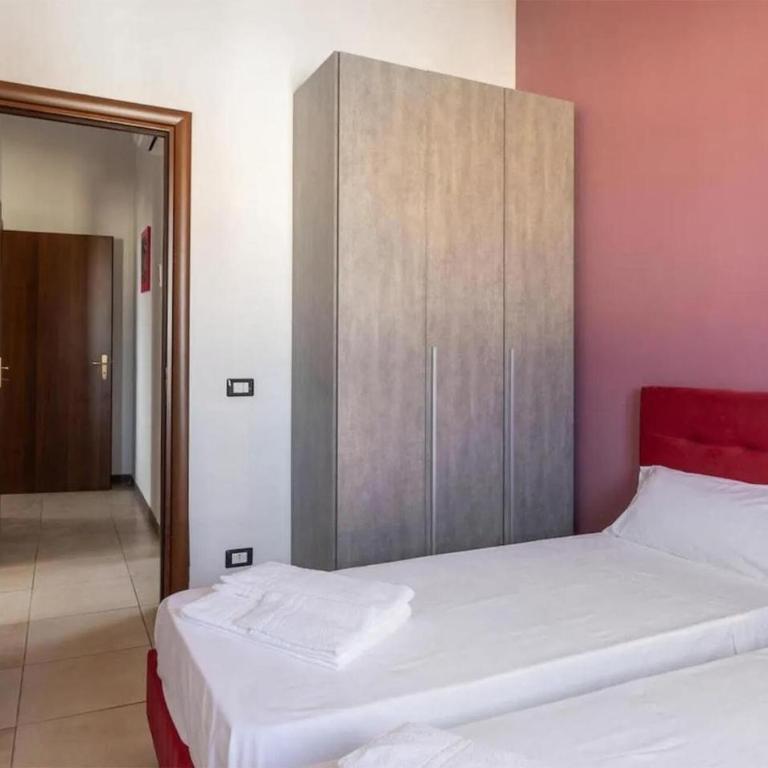 Arance - Two-Bedroom Apartment - 11
