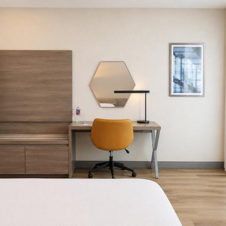Holiday Inn Express & Suites Monterrey Sendero by IHG - Suite de 1 dormitorio - 1 cama extragrande - 1