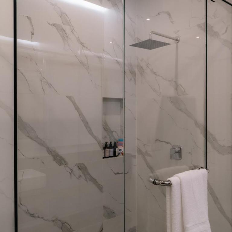 Condesa Residence - Roma Luxury Suite 301 - One-Bedroom Apartment - 42