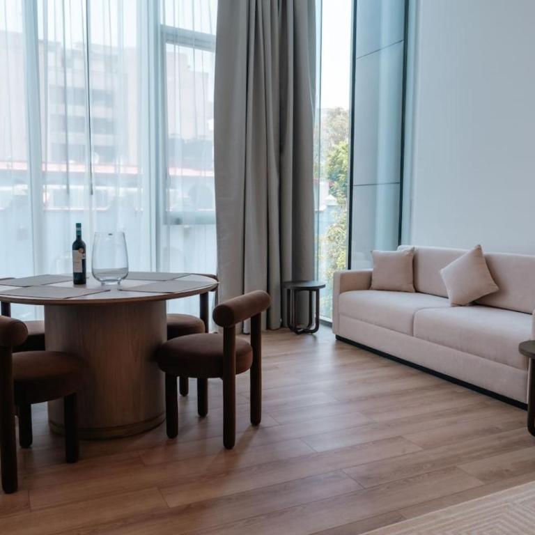 Condesa Residence - Roma Luxury Suite 304 - One-Bedroom Apartment - 9