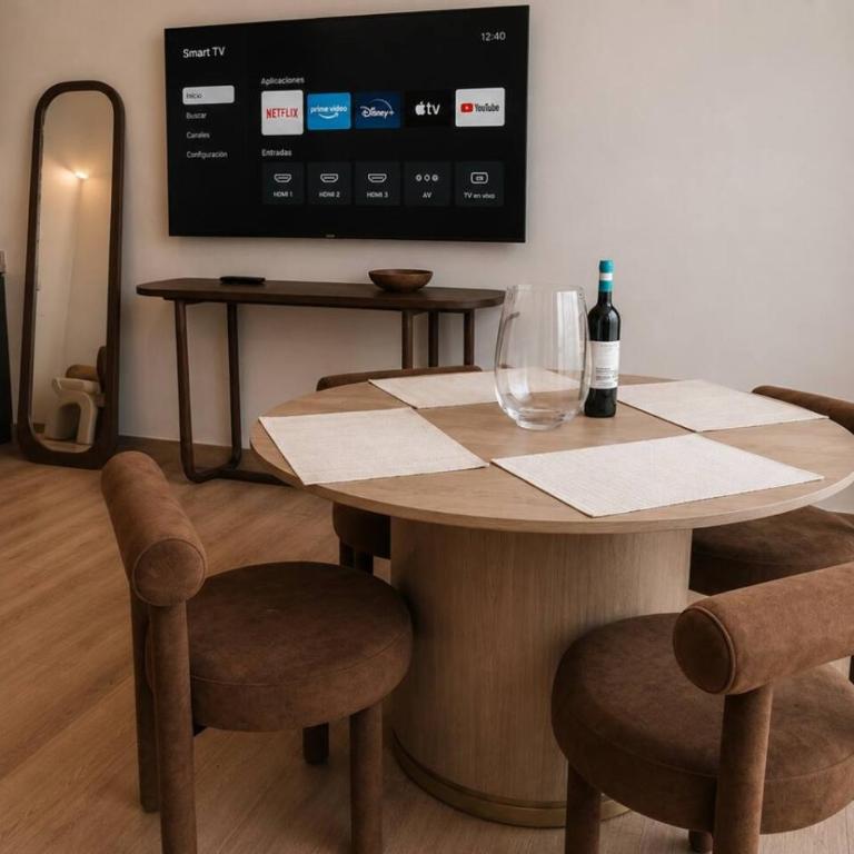 Condesa Residence - Roma Luxury Suite 304 - One-Bedroom Apartment - 12